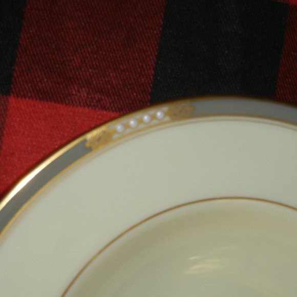 LENOX “McKinley” Pattern-  4 salad/bread plates - Picture 4 of 5